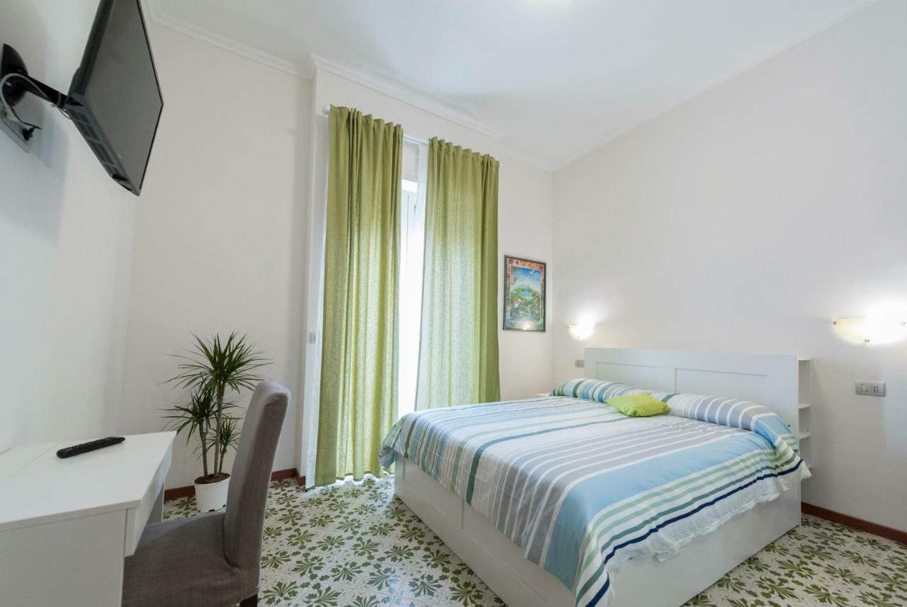 Bed & Breakfast Antonello Salerno Exterior foto